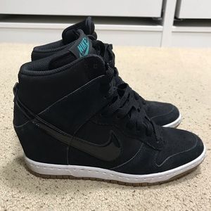 Nike women’s Dunk Sky Hi size 8.5